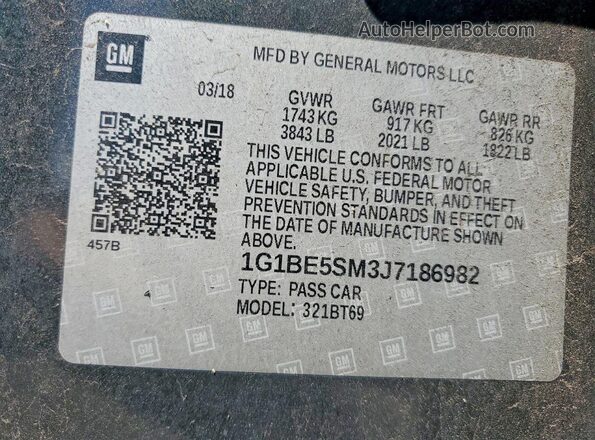 1G1BE5SM3J7186982 2018 CHEVROLET CRUZE Black Vista del compartimento del motor
