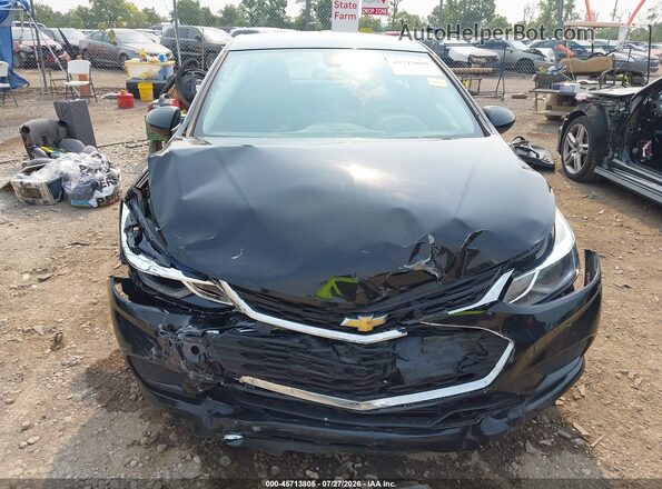 1G1BE5SM3J7187887 2018 CHEVROLET CRUZE Black Widok z przodu