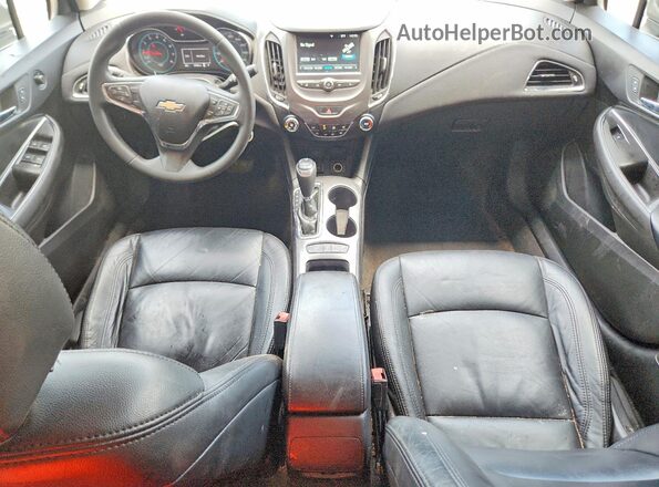 1G1BE5SM3J7239003 2018 CHEVROLET CRUZE Gray Dashboard view