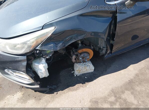 1G1BE5SM4J7142599 2018 CHEVROLET CRUZE Gray Widok z przodu