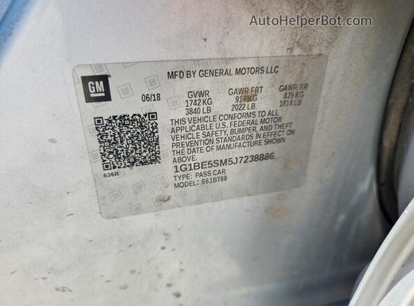 1G1BE5SM5J7238886 2018 CHEVROLET CRUZE Gray Widok komory silnika