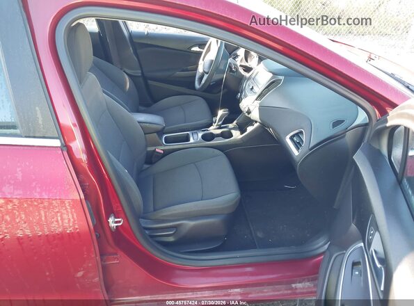 1G1BE5SM6H7132375 2017 CHEVROLET CRUZE Red Widok wnętrza z przodu