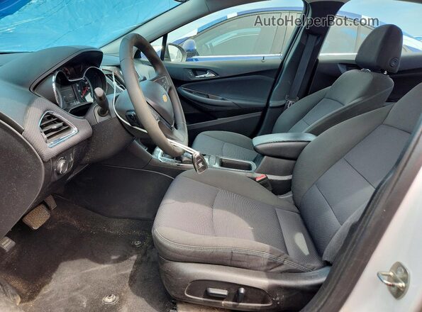 1G1BE5SM6J7199550 2018 CHEVROLET CRUZE Белый Вид салона спереди