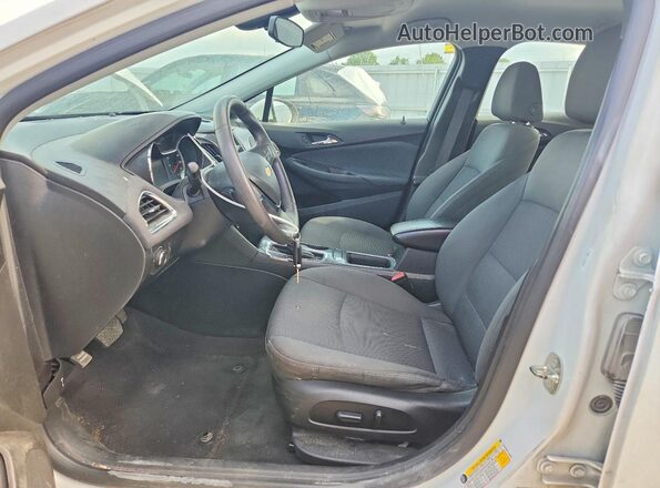 1G1BE5SM6K7124686 2019 CHEVROLET CRUZE White Front interior view