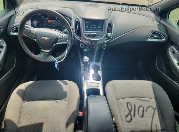 1G1BE5SM7J7204688 2018 CHEVROLET CRUZE Black Vista del salpicadero