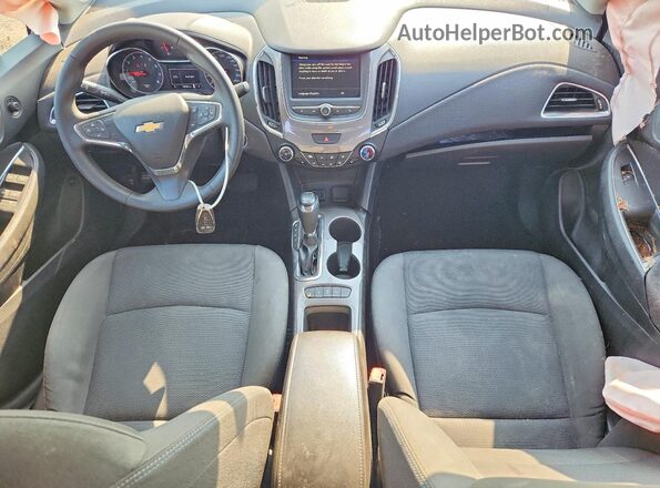 1G1BE5SM7K7124809 2019 CHEVROLET CRUZE White Dashboard view