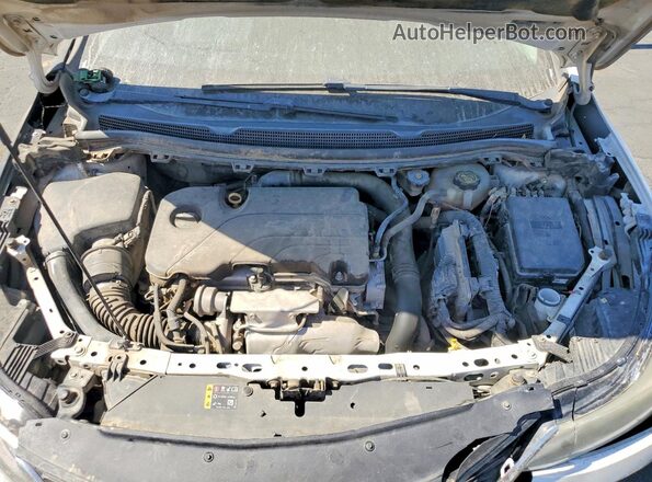 1G1BE5SM8J7107581 2018 CHEVROLET CRUZE White Rear interior view
