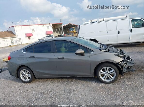 1G1BE5SM8J7227218 2018 CHEVROLET CRUZE Silver Widok wnętrza 360 stopni