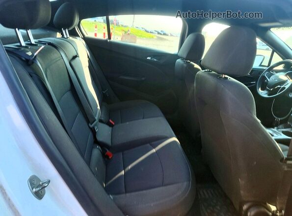 1G1BE5SM8K7111423 2019 CHEVROLET CRUZE White Vista de los asientos traseros