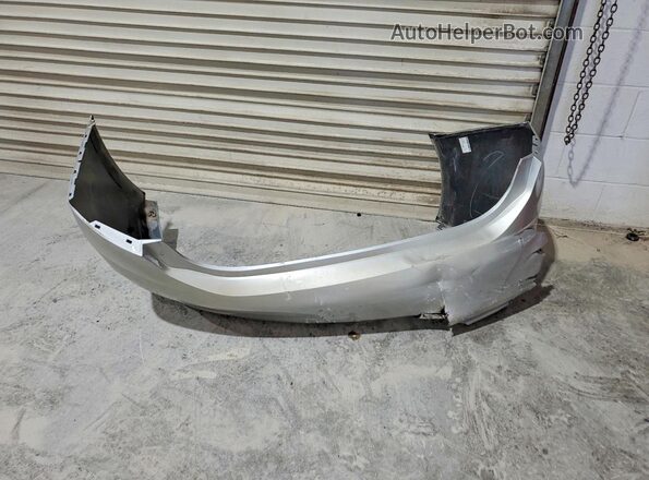 1G1BE5SMXJ7226703 2018 CHEVROLET CRUZE Silver Շարժիչի բաժամունքի տեսք
