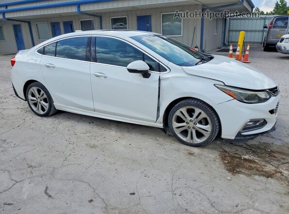 1G1BG5SM1G7302425 2016 CHEVROLET CRUZE White Front right