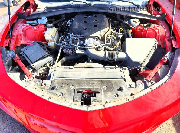 1G1FB1RS8J0102736 2018 CHEVROLET CAMARO Red Rear interior view
