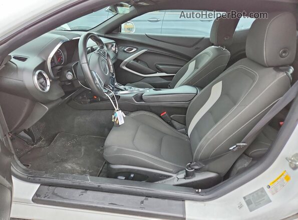 1G1FB1RX0K0121486 2019 CHEVROLET CAMARO White წინა სალონის ხედი