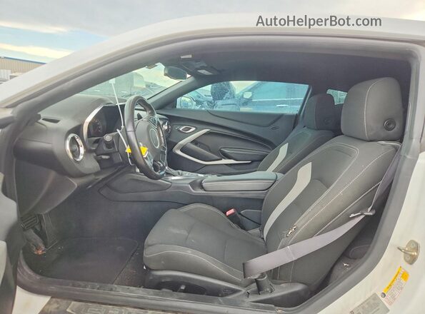 1G1FB1RX3K0153641 2019 CHEVROLET CAMARO White Vista interior delantera