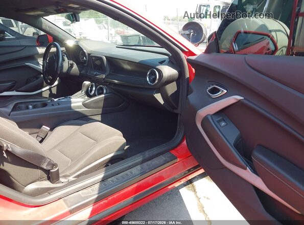 1G1FB1RX6K0158302 2019 CHEVROLET CAMARO Red Вид салону спереду