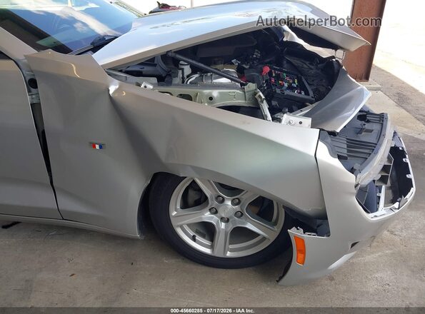 1G1FB3DS3K0111896 2019 CHEVROLET CAMARO Серебряный Вид спереди