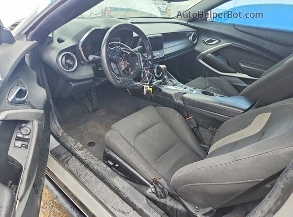 1G1FB3DX9J0112271 2018 CHEVROLET CAMARO Silver Առջևի վահանակի տեսք