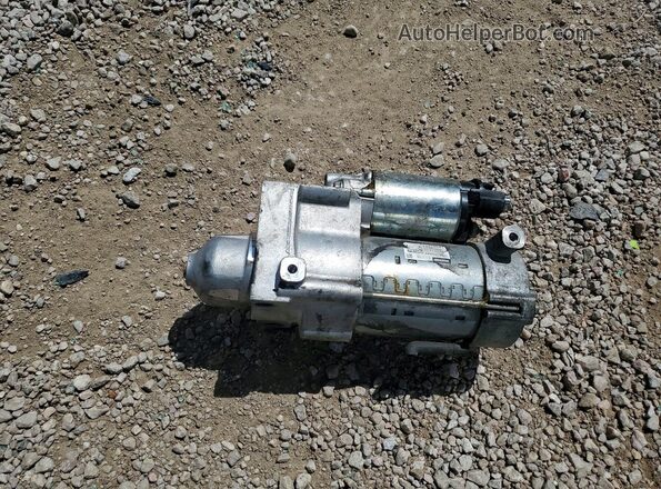1G1FB3DX9J0112271 2018 CHEVROLET CAMARO Silver Շարժիչի բաժամունքի տեսք