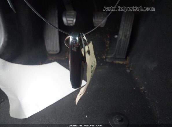 1G1FC3DS0H0212738 2017 CHEVROLET CAMARO Красный Вид панели приборов