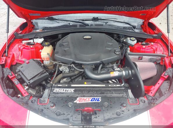 1G1FC3DS0H0212738 2017 CHEVROLET CAMARO Красный Вид сзади