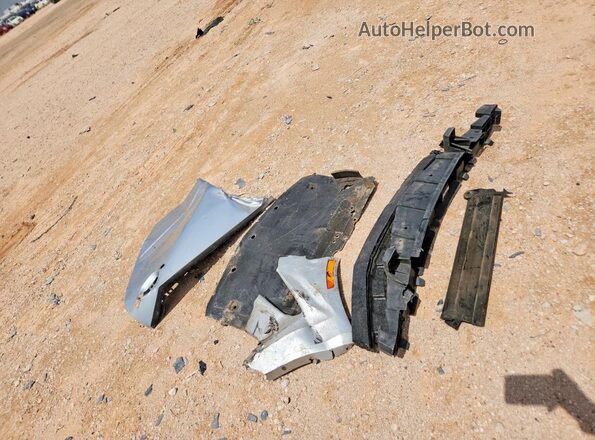 1G1FD1RS3J0162191 2018 CHEVROLET CAMARO Silver Engine compartment view