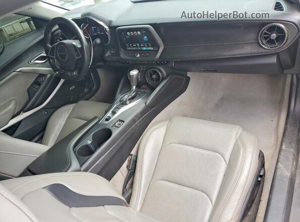 1G1FD1RS7J0119912 2018 CHEVROLET CAMARO White Vista del salpicadero