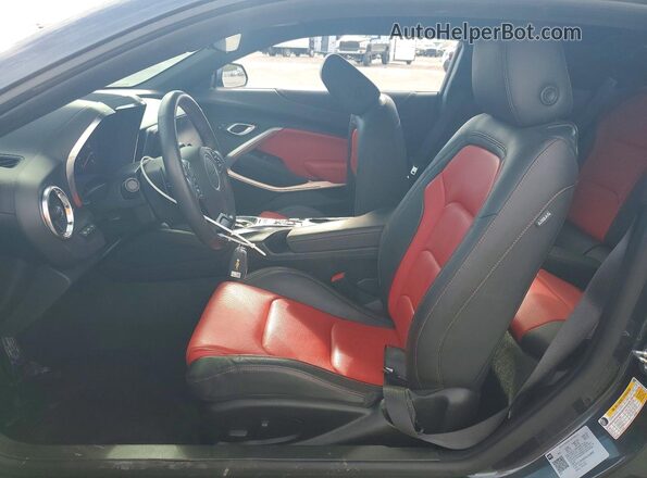 1G1FD1RX8P0151868 2023 CHEVROLET CAMARO Gray Vista interior delantera