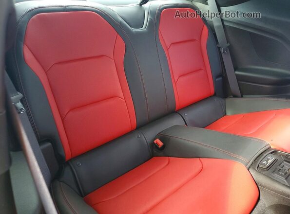 1G1FD1RX8P0151868 2023 CHEVROLET CAMARO Gray Vista de los asientos traseros