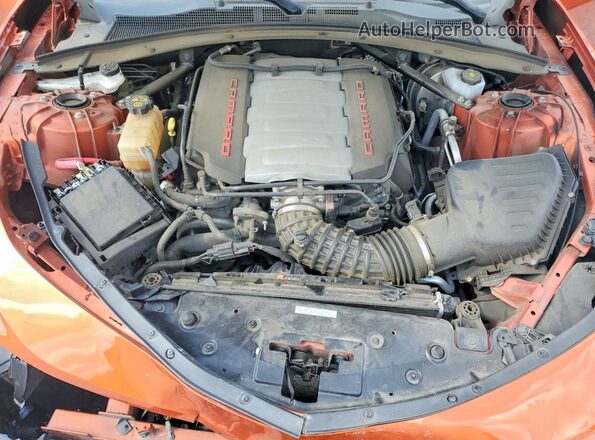 1G1FE1R70P0115850 2023 CHEVROLET CAMARO Orange Вид задньої частини салону