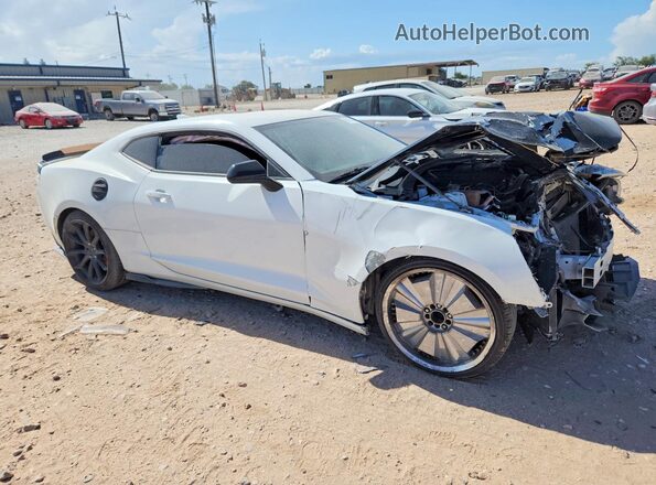 1G1FE1R72J0158626 2018 CHEVROLET CAMARO White Передня права чверть