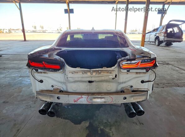 1G1FF1R71G0149065 2016 CHEVROLET CAMARO Белый Вид сзади