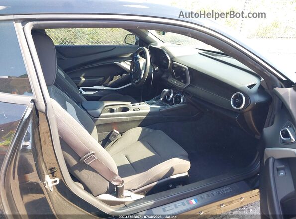 1G1FF1R73H0209039 2017 CHEVROLET CAMARO Black Vista interior delantera