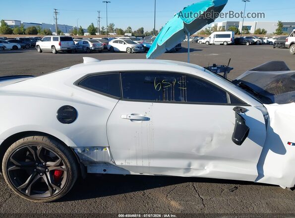 1G1FF1R74P0103813 2023 CHEVROLET CAMARO White Vista interior de 360 grados