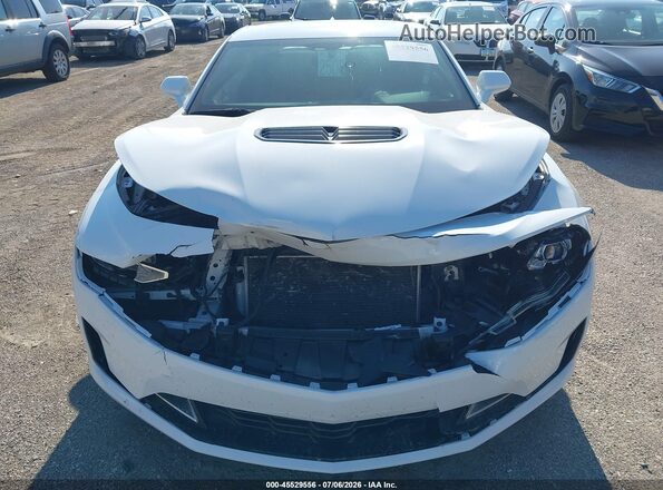 1G1FF1R74P0111135 2023 CHEVROLET CAMARO White Vista del cuadro de instrumentos