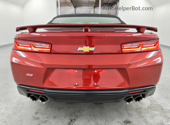 1G1FF3D7XJ0178395 2018 CHEVROLET CAMARO Red Вид ззаду