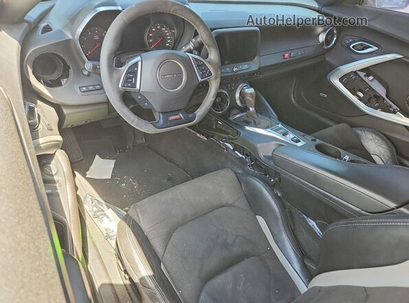 1G1FH1R74M0105213 2021 CHEVROLET CAMARO White Вид панелі приладів