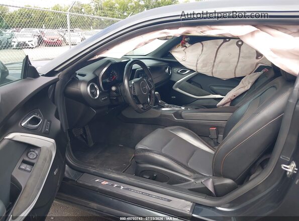 1G1FH1R76H0129292 2017 CHEVROLET CAMARO Gray Vista interior delantera