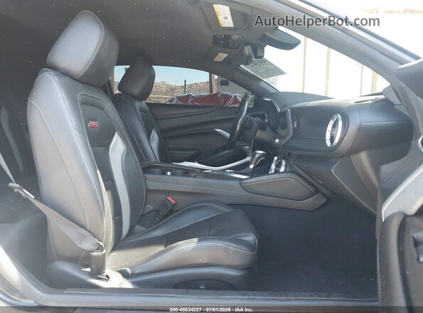 1G1FH1R79K0105768 2019 CHEVROLET CAMARO Black Front interior view