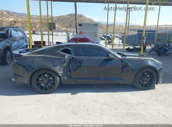1G1FH1R79K0105768 2019 CHEVROLET CAMARO Black Rear interior view