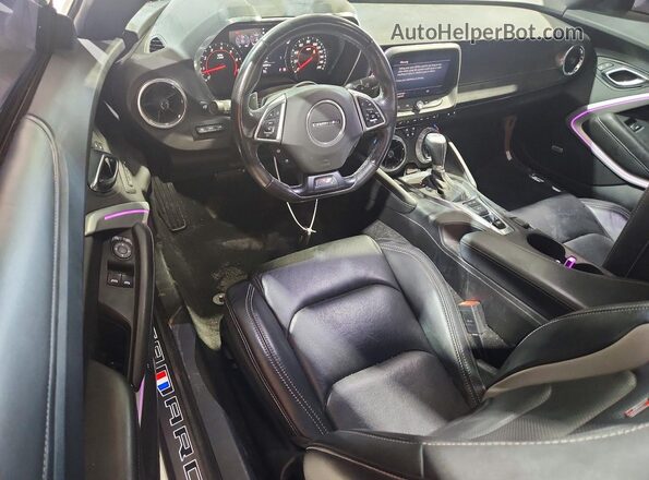 1G1FH1R7XM0128690 2021 CHEVROLET CAMARO White Vista del salpicadero