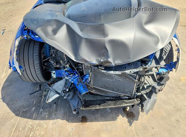 1G1FJ1R68J0126718 2018 CHEVROLET CAMARO Blue Rear interior view