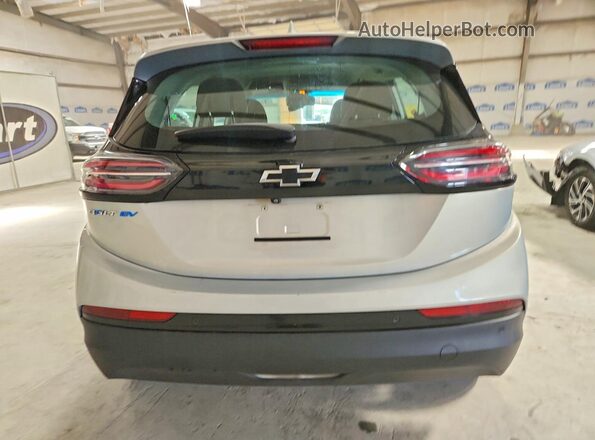 1G1FW6S03P4181602 2023 CHEVROLET BOLT Silver Widok z tyłu