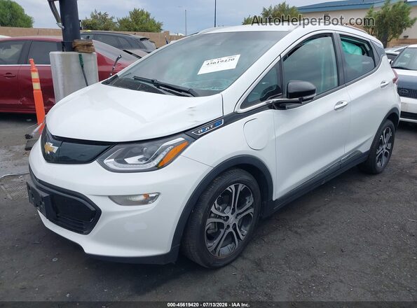 1G1FX6S01H4135863 2017 CHEVROLET BOLT Белый Передняя левая четверть