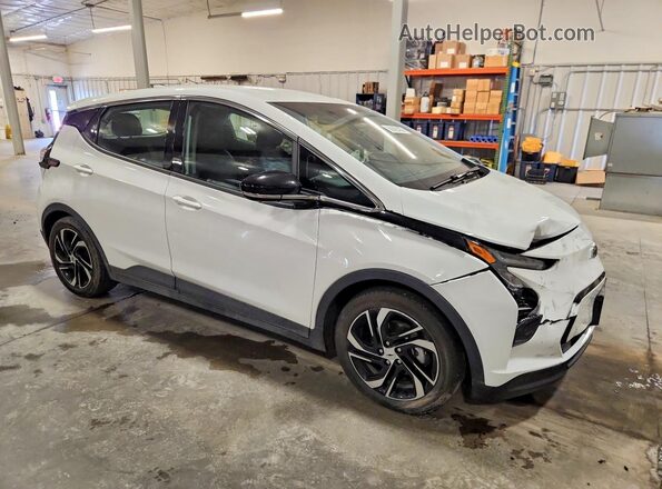 1G1FX6S02P4135692 2023 CHEVROLET BOLT White Delantero derecho