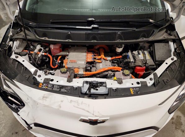 1G1FX6S02P4135692 2023 CHEVROLET BOLT White Vista del compartimento del motor
