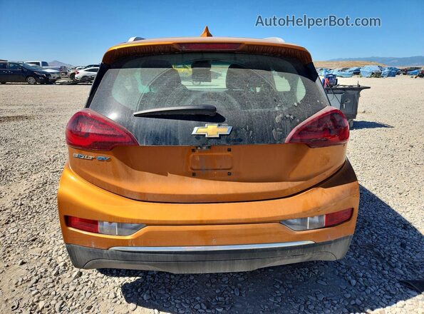 1G1FX6S07H4188020 2017 CHEVROLET BOLT Orange Вид ззаду