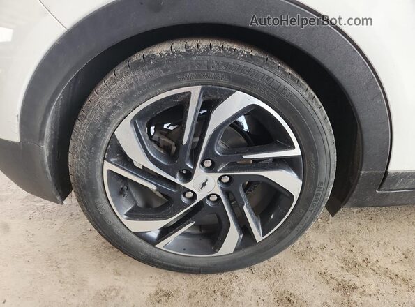 1G1FX6S07P4143674 2023 CHEVROLET BOLT White 