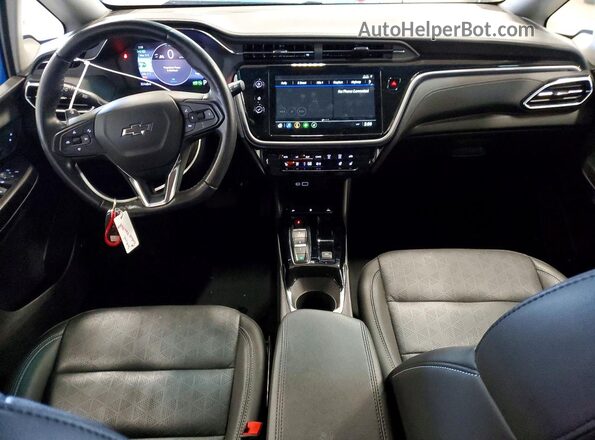 1G1FX6S09P4145667 2023 CHEVROLET BOLT Синий Вид панели приборов