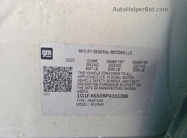 1G1FX6S09P4151386 2023 CHEVROLET BOLT Silver Vista de la etiqueta del VIN