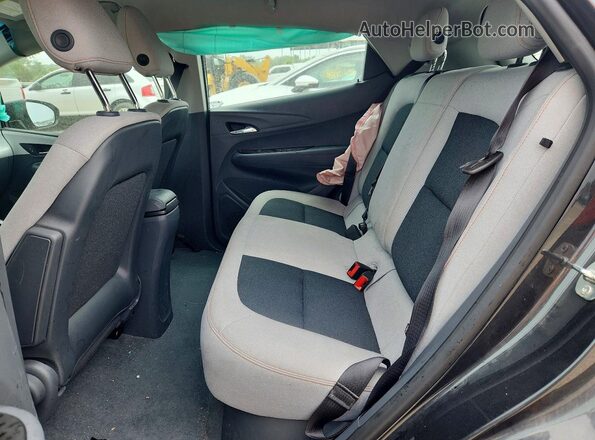 1G1FY6S07L4150437 2020 CHEVROLET BOLT Gray Widok tylnych siedzeń